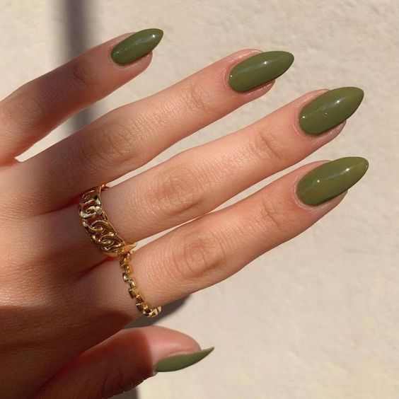 oliva uñas